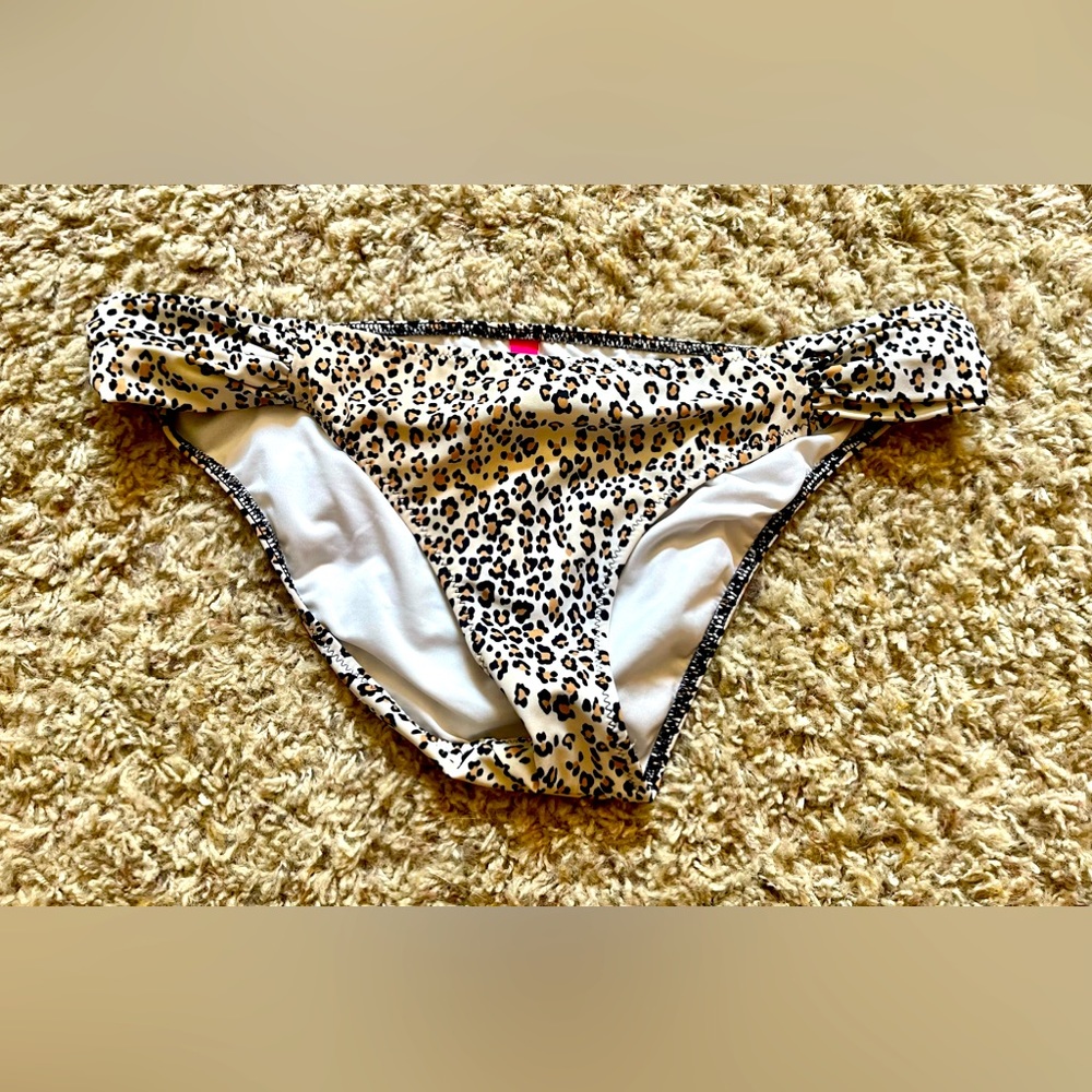 Women’s Swimsuit Bottom